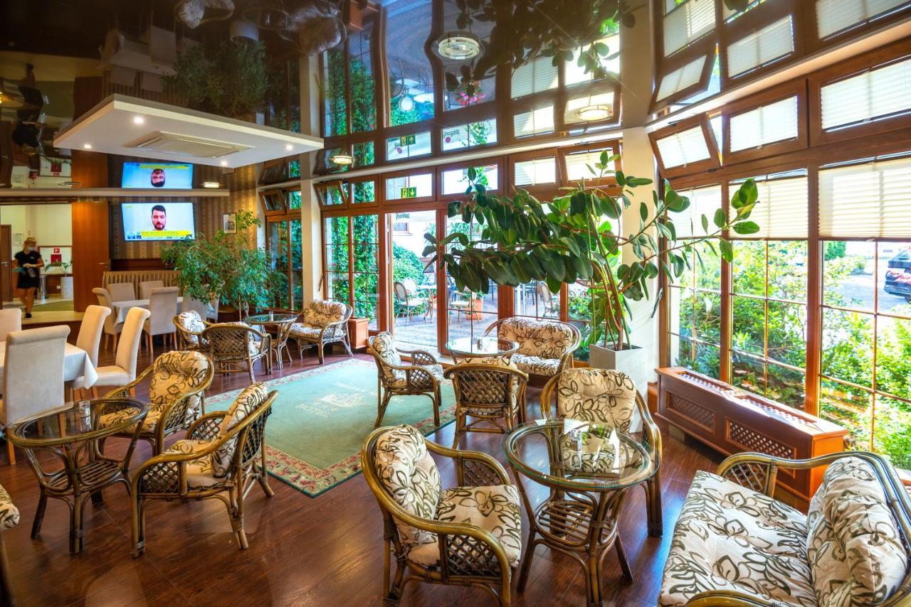 Dworek Morski Spa & Wellness Мельно Экстерьер фото
