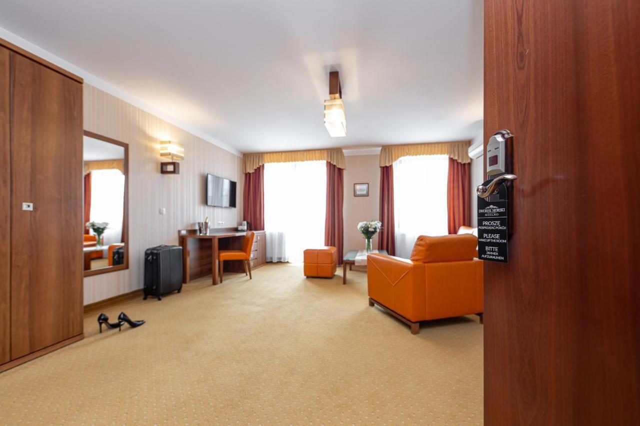 Dworek Morski Spa & Wellness Мельно Экстерьер фото